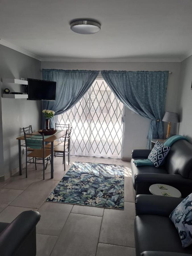 Flamingo Park Langebaan, 2 Bedroom Apartment Luaran gambar